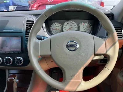 Nissan BLUEBIRD SYLPHY