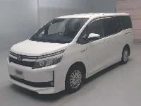 Цена авто Toyota Voxy с аукционов Японии, номер кузова ZWR80G, пробег 372 000, оценка 4