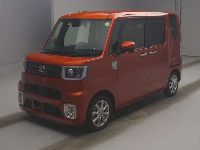 Toyota Pixis Mega