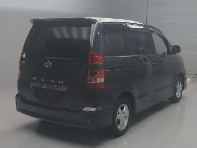 Статистика аукционов Toyota Noah