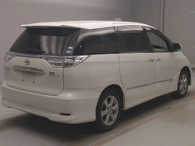 Статистика аукционов Toyota Estima Hybrid