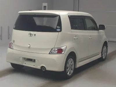 Toyota bB