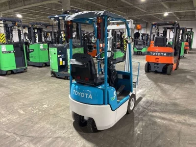 Toyota  FORKLIFT