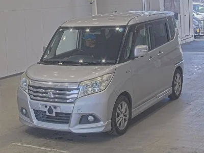 Mitsubishi Delica D:2