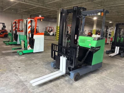 TOYOTA  FORKLIFT 