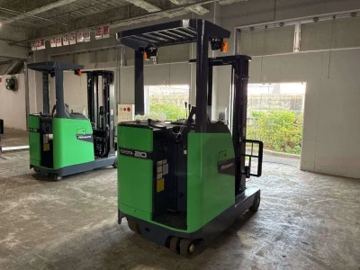 TOYOTA  FORKLIFT 