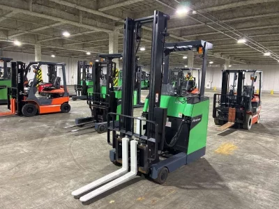 TOYOTA  FORKLIFT 