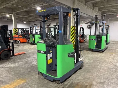 TOYOTA  FORKLIFT 