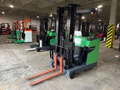 Toyota  FORKLIFT
