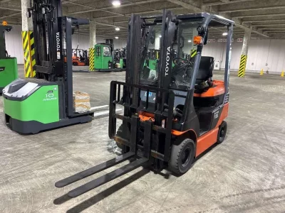 Toyota  FORKLIFT