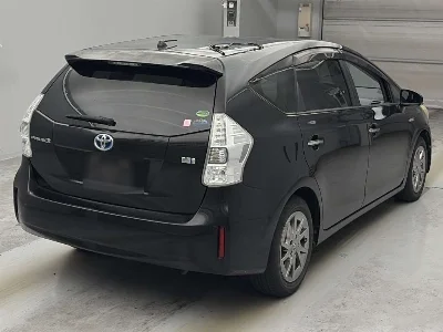 Статистика аукционов Toyota Prius Alpha