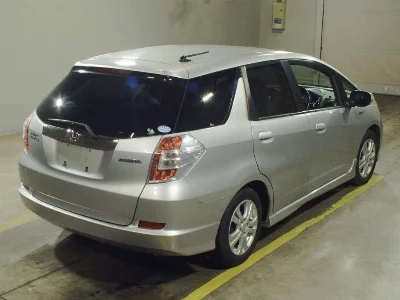 HONDA FIT SHUTTLE