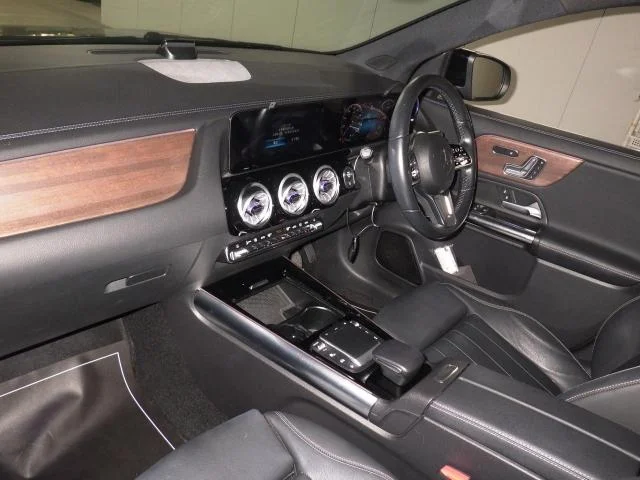 Mercedes-Benz GLA  с аукциона в Японии
