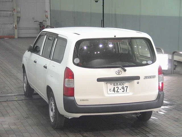 Toyota SUCCEED VAN  с аукциона в Японии