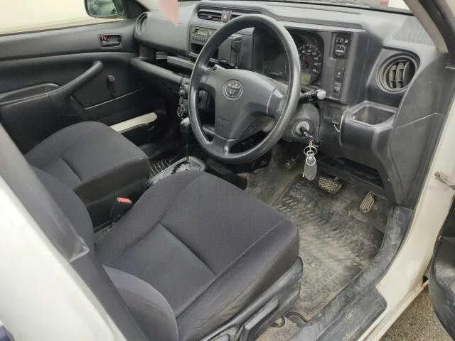 Toyota SUCCEED VAN  с аукциона в Японии