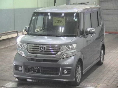 HONDA N BOX