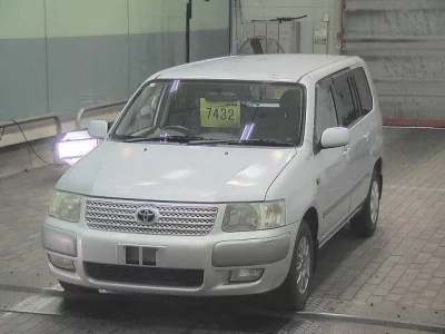 Toyota SUCCEED VAN