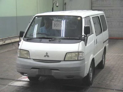 Mitsubishi Delica Van
