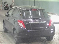 Цена авто Toyota Vitz с аукционов Японии, номер кузова NSP135, пробег 100 000, оценка 2