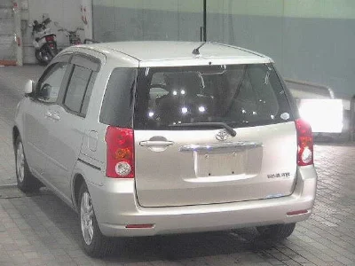 Toyota Raum