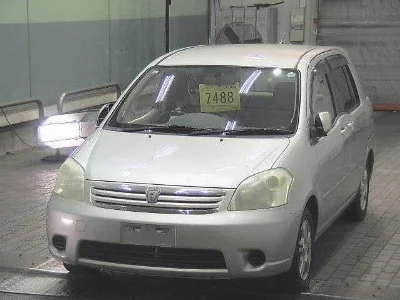 Toyota Raum