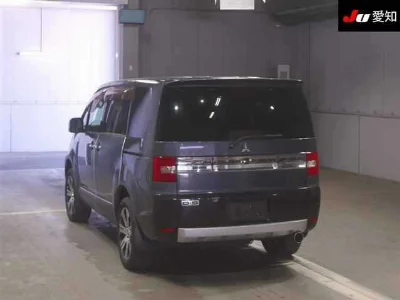 Статистика аукционов Mitsubishi Delica D:5