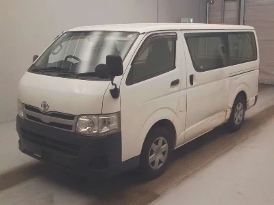 Статистика аукционов Toyota HiAce Van