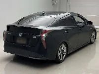 Цена авто Toyota Prius с аукционов Японии, номер кузова ZVW50, пробег 207 000, оценка 6