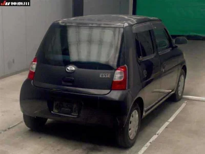 DAIHATSU ESSE