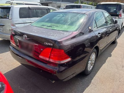 TOYOTA CROWN