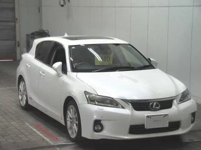 Lexus CT200h