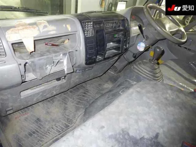 Hino DUTRO TRUCK  с аукциона в Японии