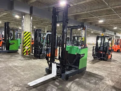 TOYOTA  FORKLIFT 