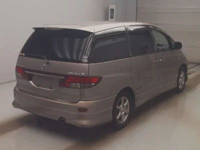 Toyota ESTIMA L