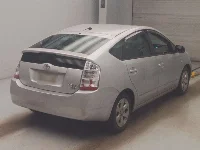 Цена авто Toyota Prius с аукционов Японии, номер кузова NHW20, пробег 136 000, оценка 7