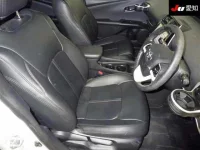 Цена авто Toyota Prius с аукционов Японии, номер кузова ZVW50, пробег 156 000, оценка 6