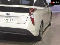 Цена авто Toyota Prius с аукционов Японии, номер кузова ZVW50, пробег 156 000, оценка 6