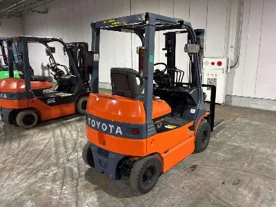 Toyota  FORKLIFT