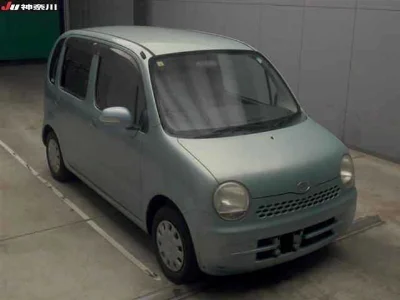 DAIHATSU MOVE LATTE