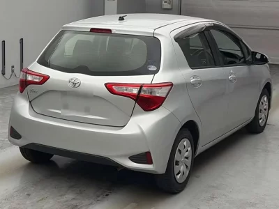 Статистика аукционов Toyota Vitz