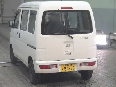 DAIHATSU HIJET VAN