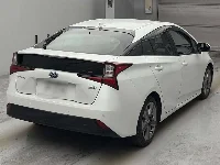 Цена авто Toyota Prius с аукционов Японии, номер кузова ZVW51, пробег 130 000, оценка 8