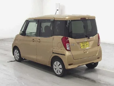 Mitsubishi eK X Space