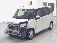 Цена авто Toyota Roomy с аукционов Японии, номер кузова M900A, пробег 8 000, оценка 