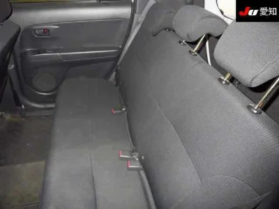 TOYOTA BB
