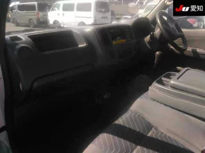 Isuzu Como