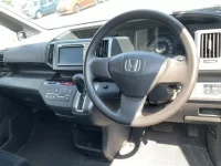 Цена авто Honda Stepwgn с аукционов Японии, номер кузова RK1, пробег 65 000, оценка 2