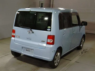 Toyota Pixis Space