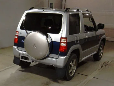 Mitsubishi Pajero Mini