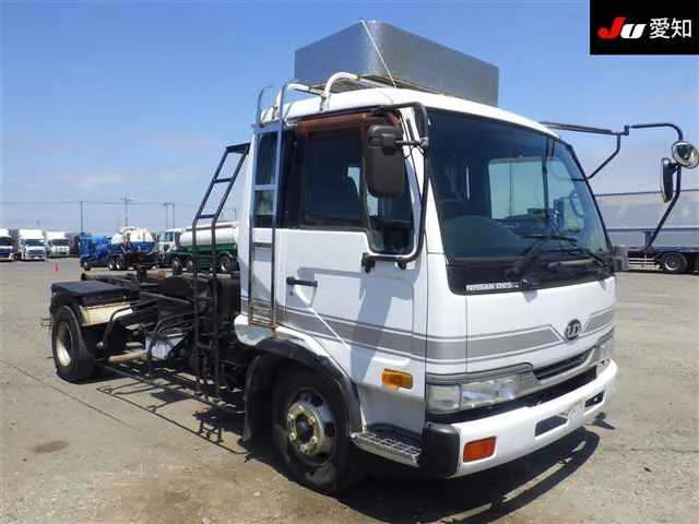 NISSAN DIESEL (UD) CONDOR  с аукциона в Японии